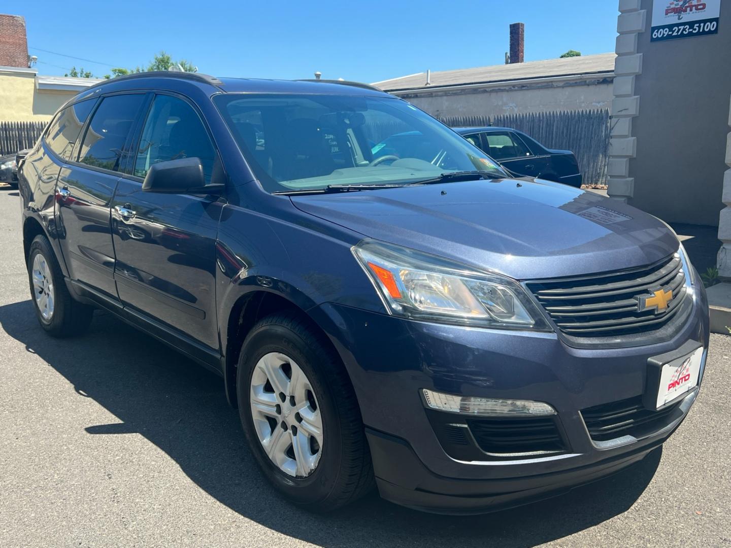 2013 Blue /gray Chevrolet Traverse (1GNKRFED4DJ) , located at 1018 Brunswick Ave, Trenton, NJ, 08638, (609) 989-0900, 40.240086, -74.748085 - Photo#10